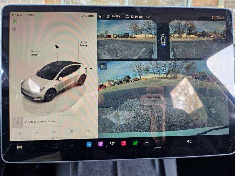Used 2025 Tesla Model Y Long Range image 42