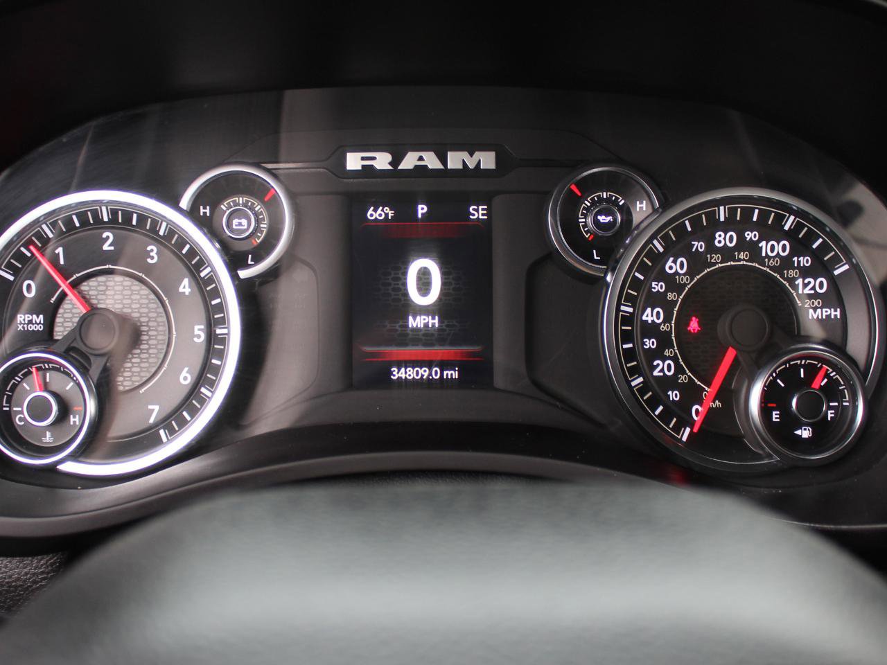 Used 2024 RAM 2500 Tradesman AWD/4WD image 26