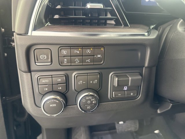 New 2026 Chevrolet Tahoe Z71 image 19