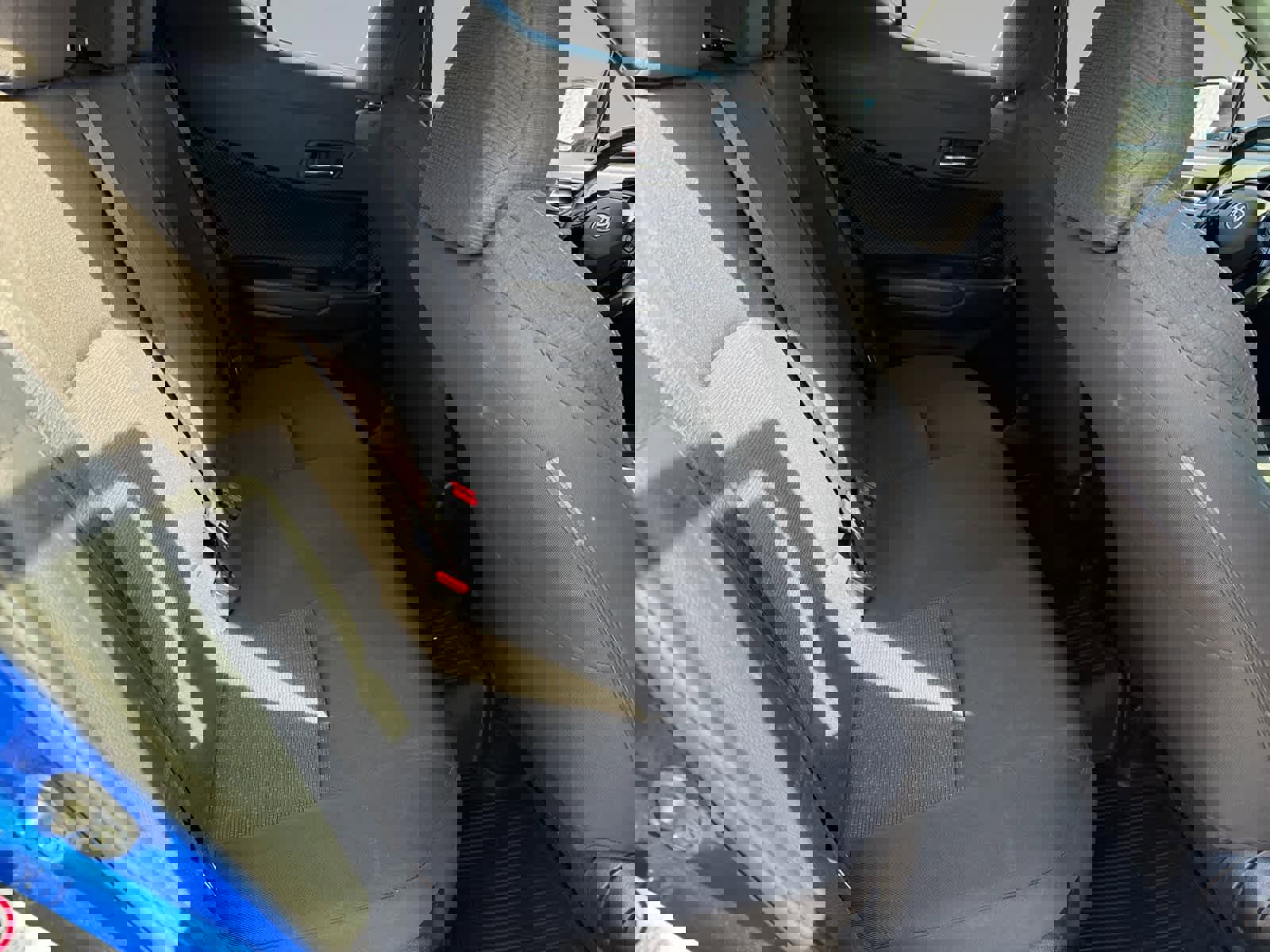 Used 2018 Toyota C-HR XLE image 10