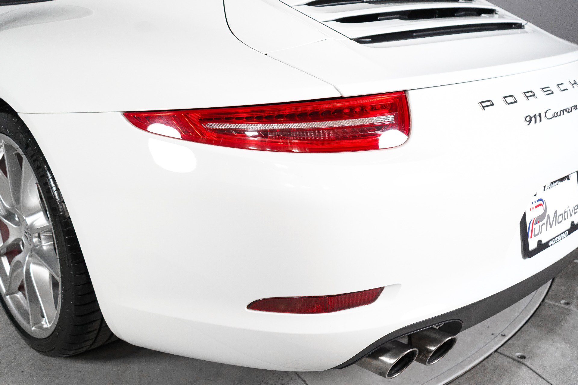 Used 2015 Porsche 911 Carrera S RWD image 13