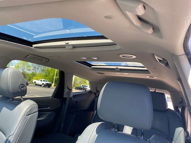 Certified 2020 Buick Enclave Essence w/ Sound and Sites Package FWD image 16