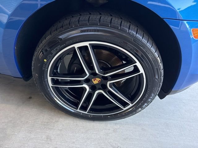 Used 2020 Porsche Macan AWD/4WD image 28