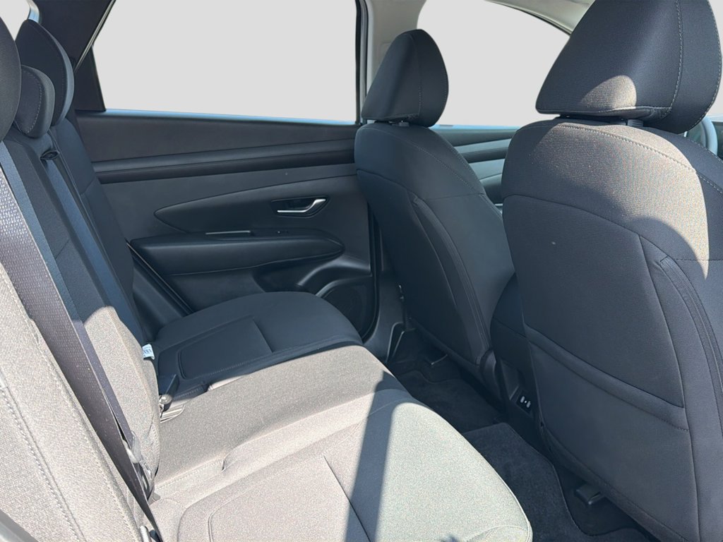 Certified 2025 Hyundai Tucson SE AWD/4WD image 27
