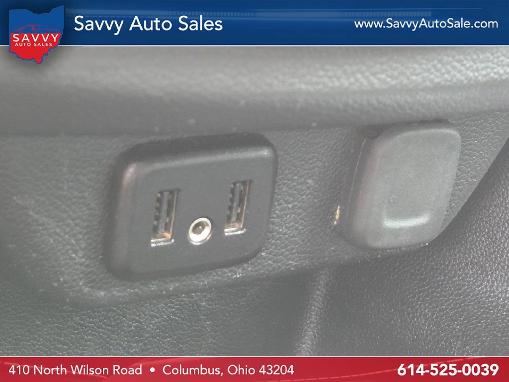 Used 2019 Chevrolet Traverse RS FWD image 31