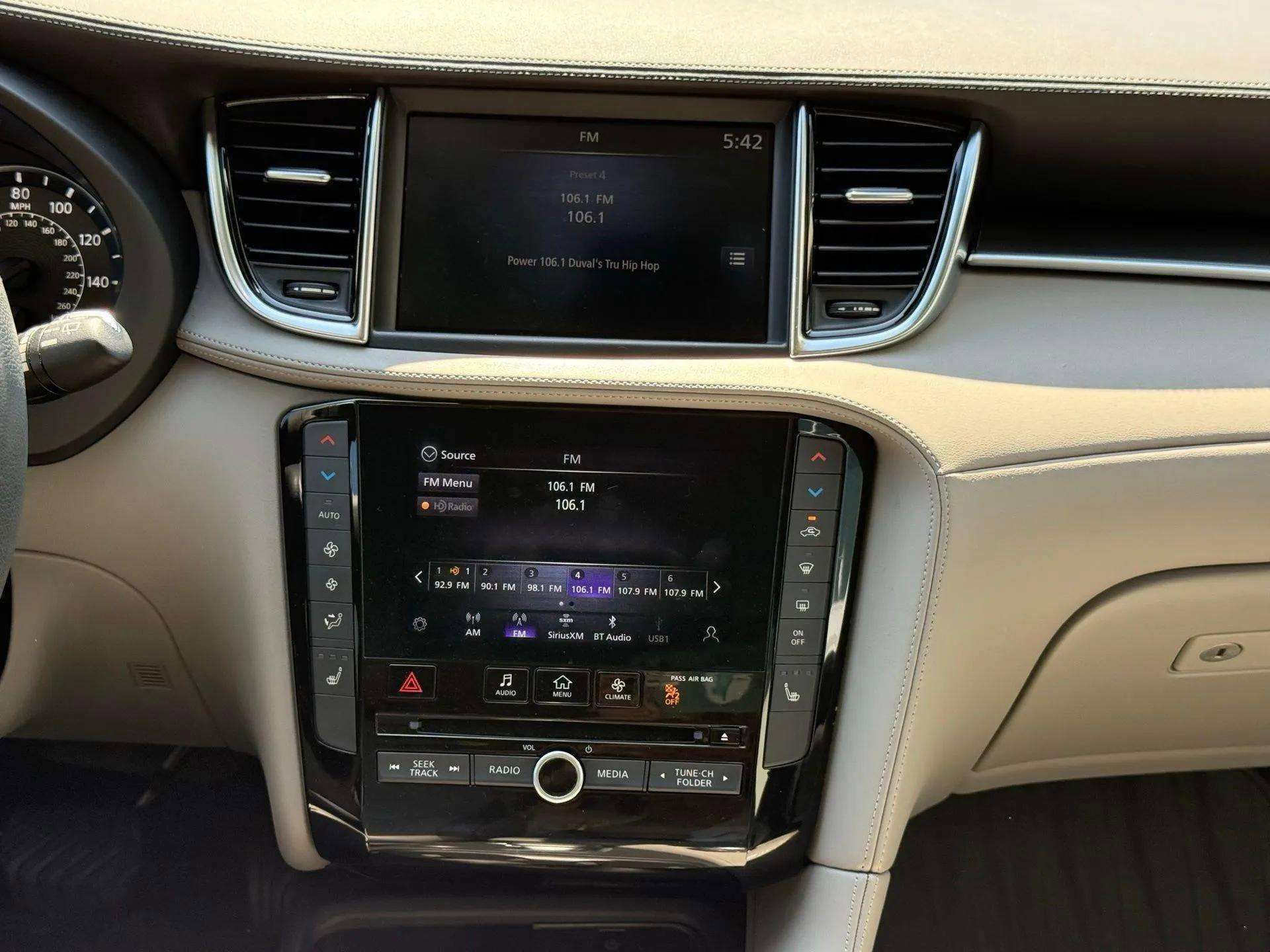 Used 2023 INFINITI QX50 Luxe image 27