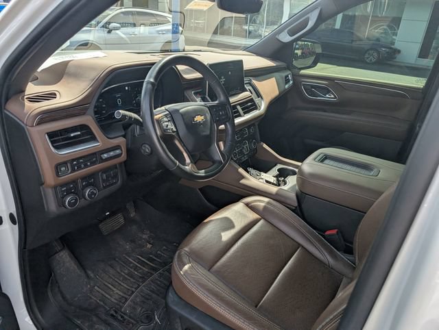 Used 2022 Chevrolet Tahoe High Country w/ Premium Package AWD/4WD image 8