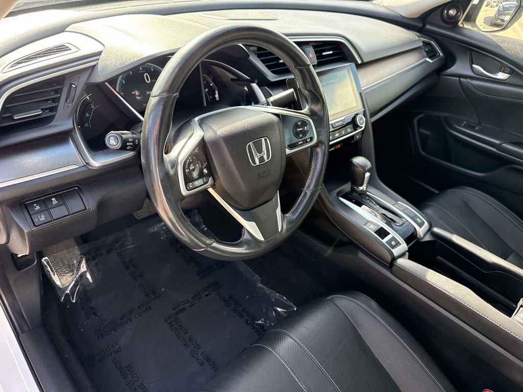 Used 2018 Honda Civic Touring image 25