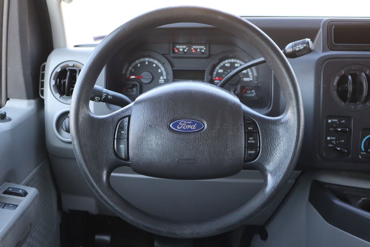 Used 2012 Ford E-350 and Econoline 350 XLT image 18