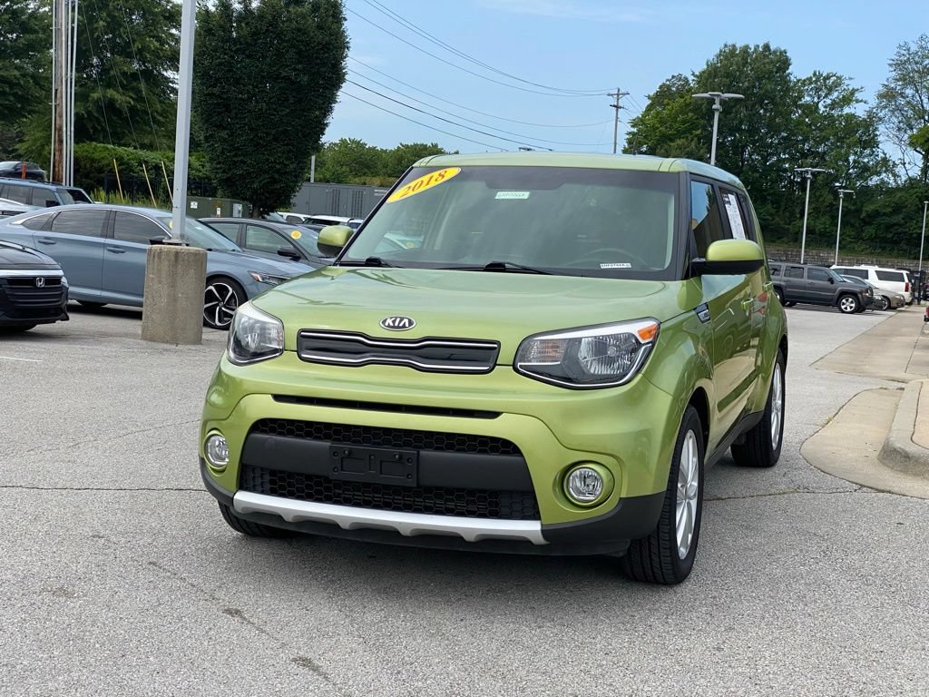 Used 2018 Kia Soul + FWD image 3
