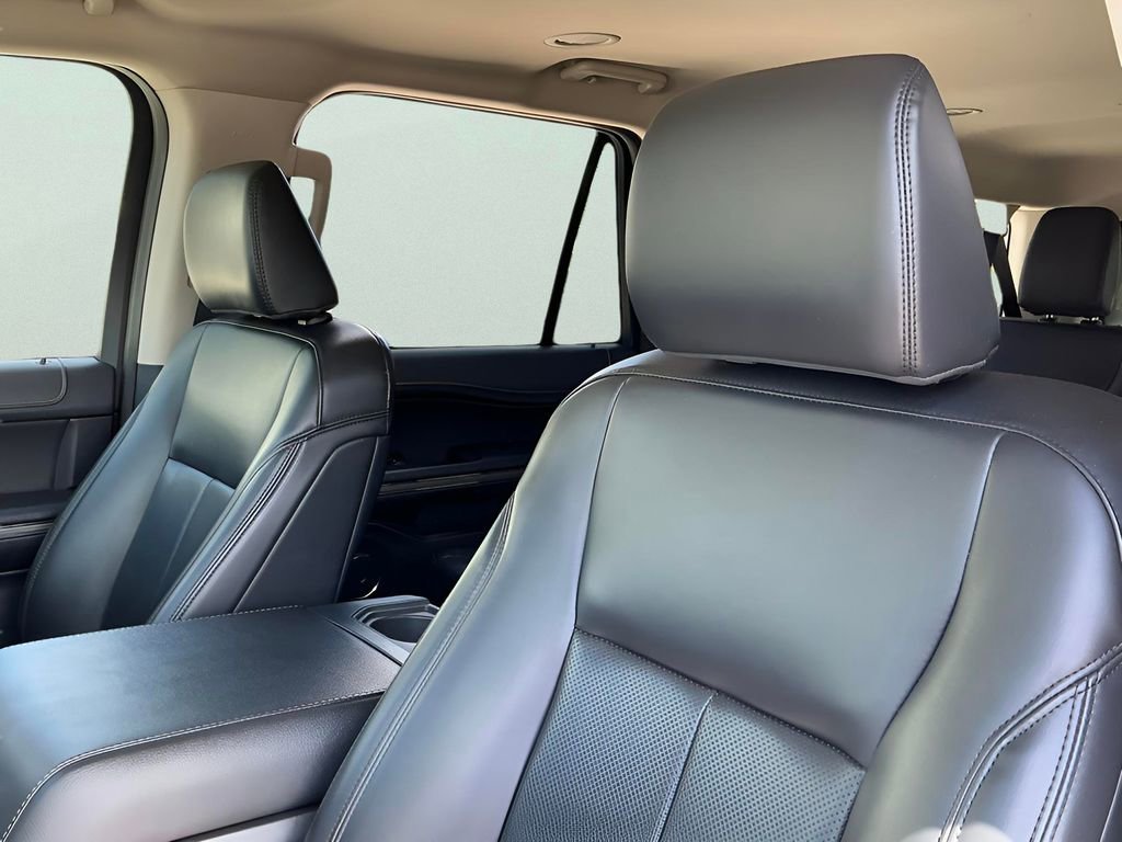Certified 2024 Ford Expedition Max XLT image 31