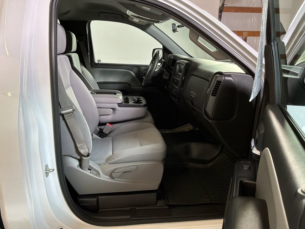 Used 2016 GMC Sierra 1500 2WD Regular Cab image 17