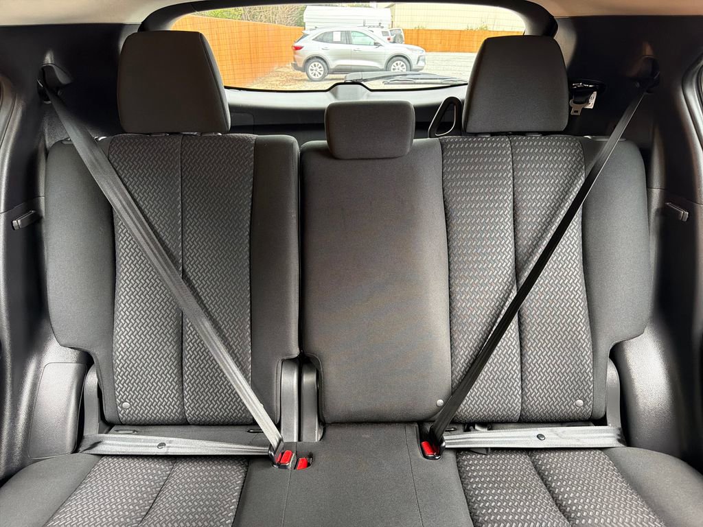 Used 2024 Mitsubishi Eclipse Cross LE image 27