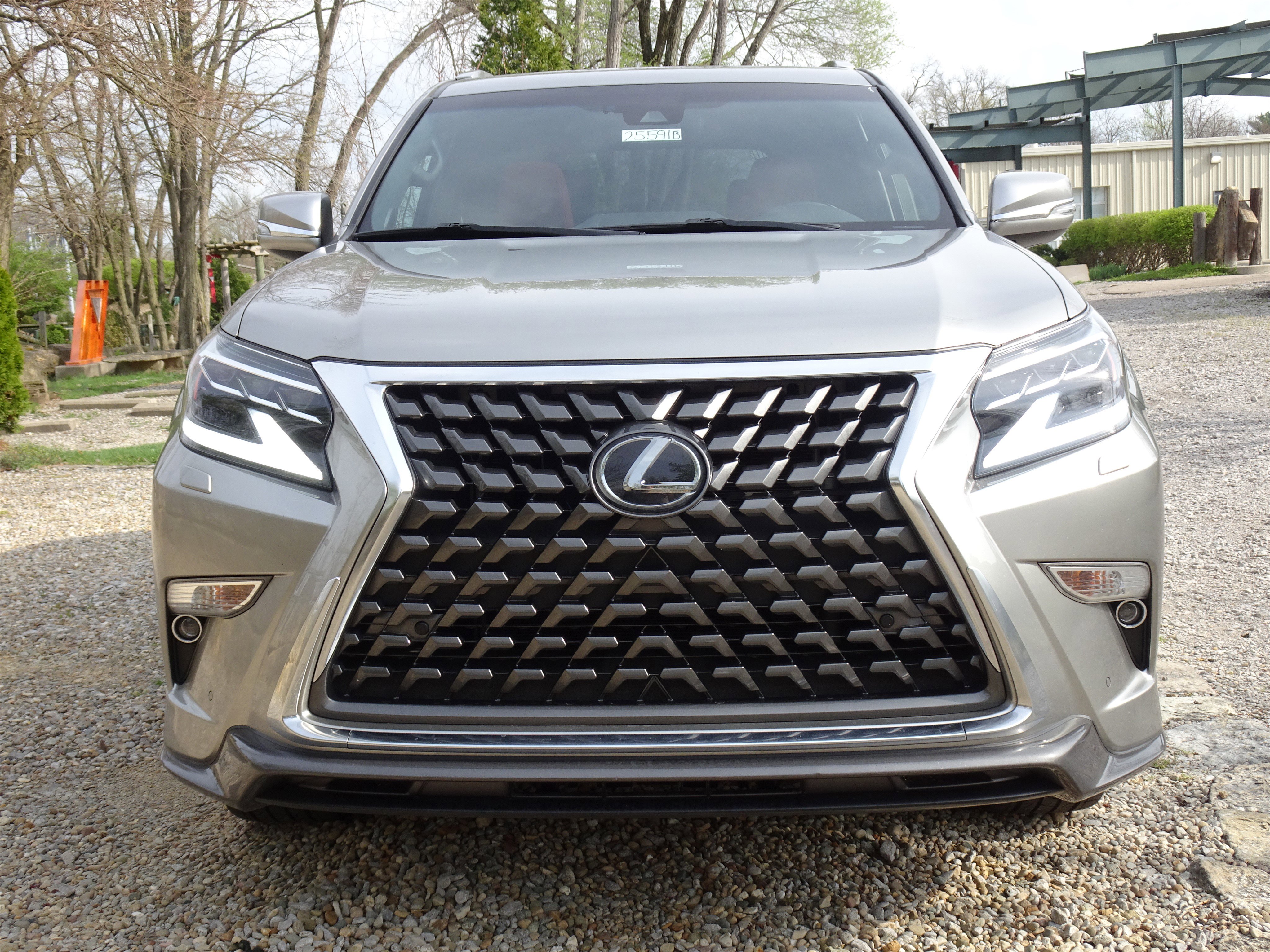 Used 2021 Lexus GX 460 Premium w/ Accessory Package AWD/4WD image 12