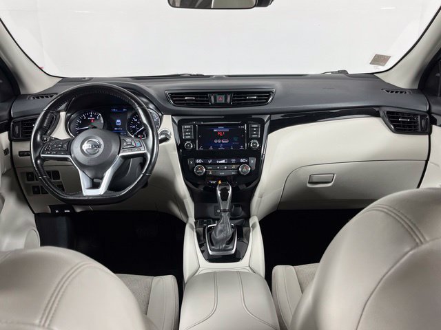 Used 2022 Nissan Rogue Sport SV w/ Technology Package AWD/4WD image 11