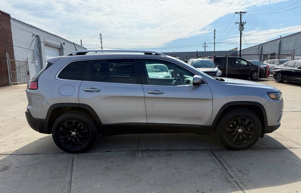 Used 2020 Jeep Cherokee Latitude Lux w/ Quick Order Package 2YH Lux AWD/4WD image 5