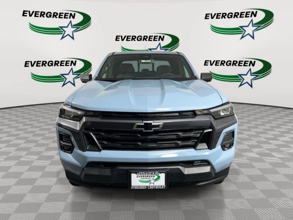 Used 2025 Chevrolet Colorado LT w/ LT Convenience Package AWD/4WD image 8