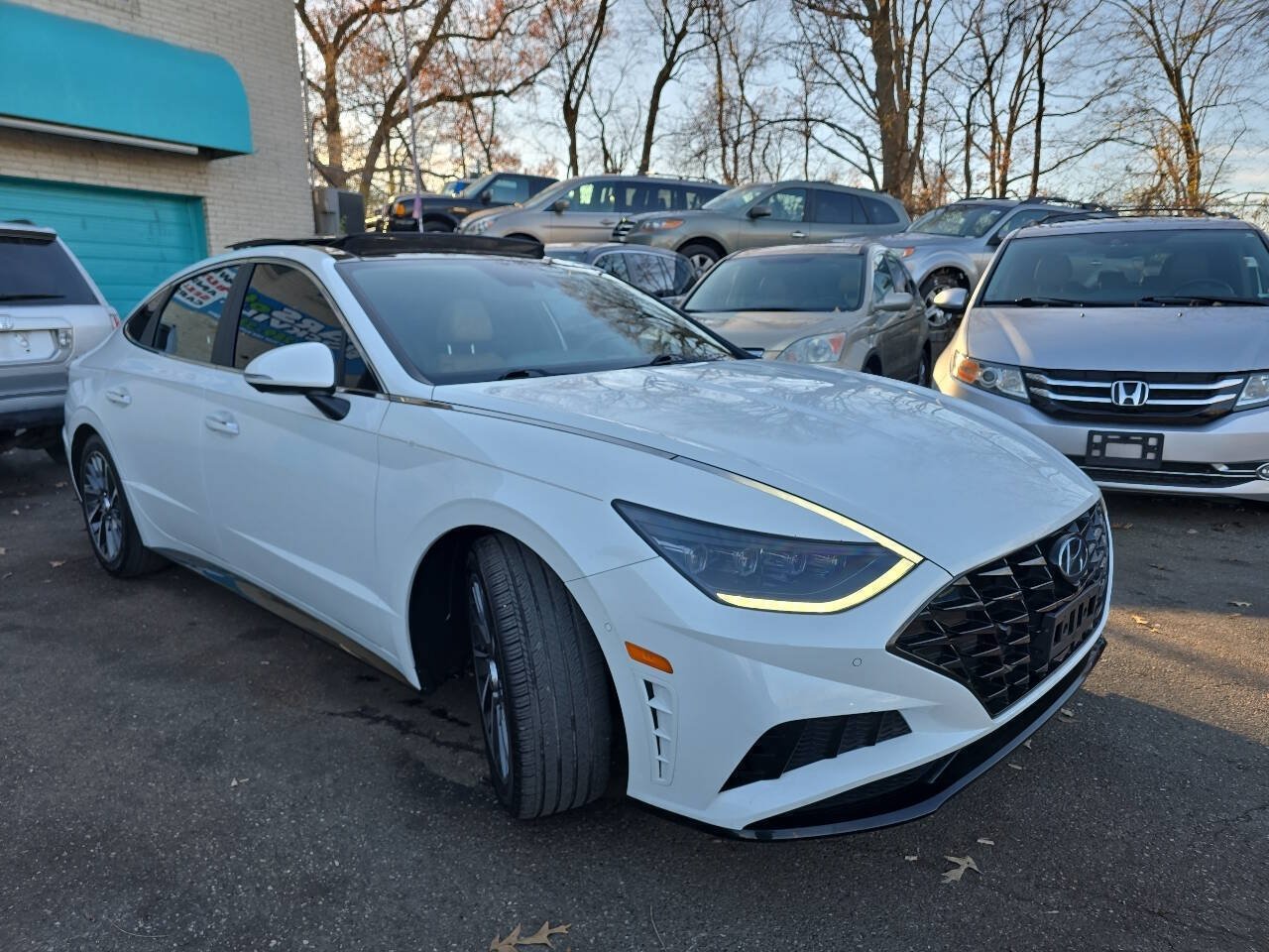 Used 2021 Hyundai Sonata Limited FWD image 17