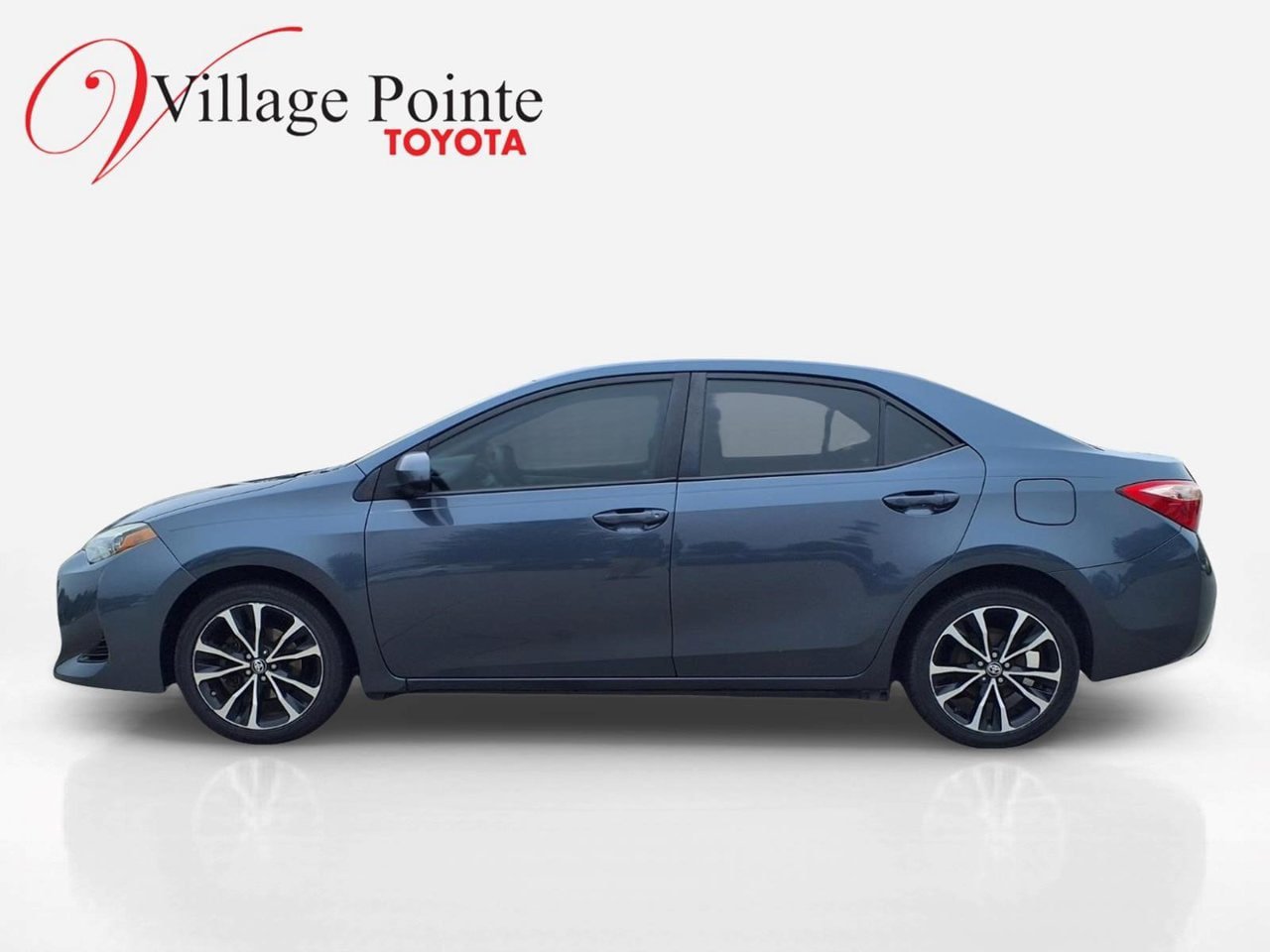 Certified 2019 Toyota Corolla LE FWD image 2