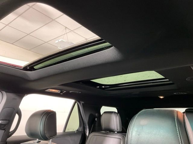 Used 2016 Ford Explorer Platinum image 21