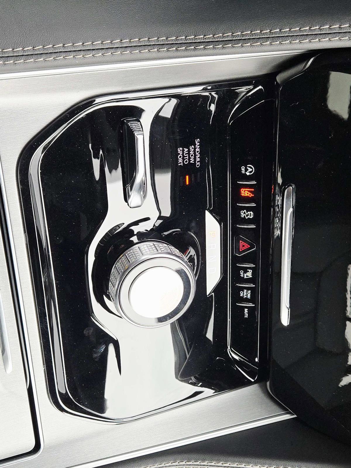 New 2026 Jeep Grand Wagoneer Limited w/ Premium Group II image 29