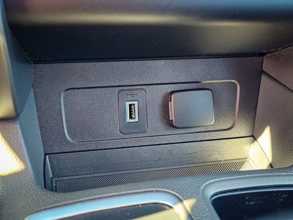 Used 2018 Ford Escape SE image 26