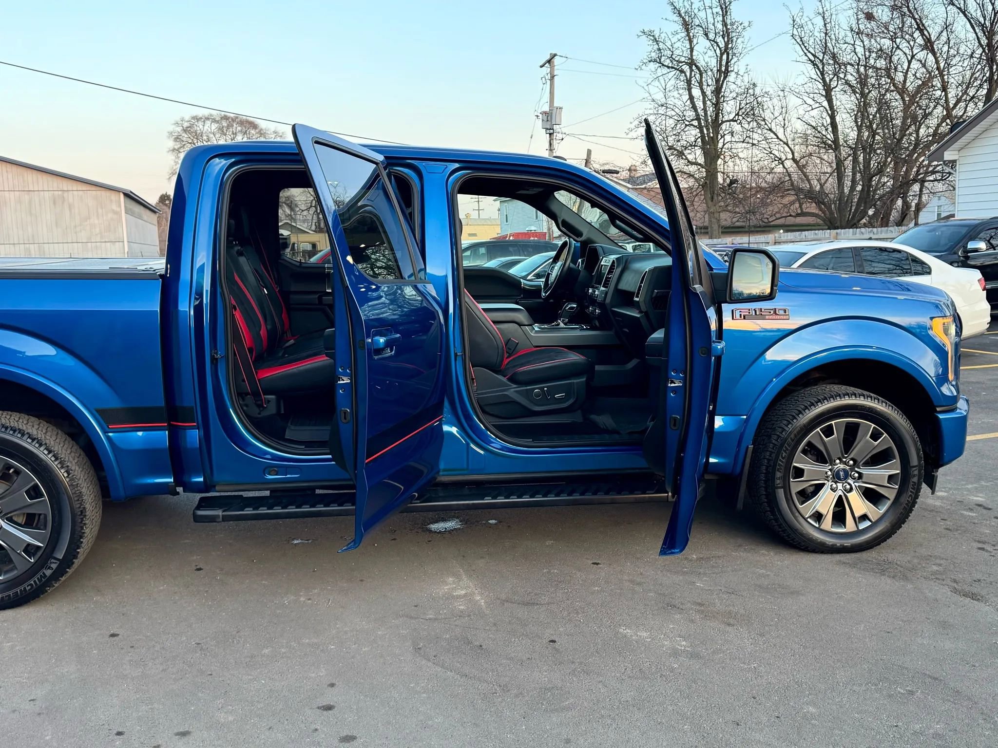 Used 2017 Ford F150 Lariat w/ Equipment Group 502A Luxury image 27