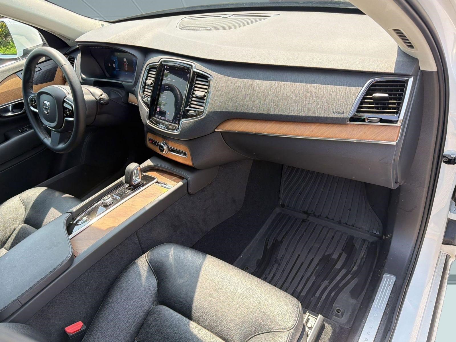 Used 2023 Volvo XC90 B6 Plus w/ Protection Package Premier AWD/4WD image 31