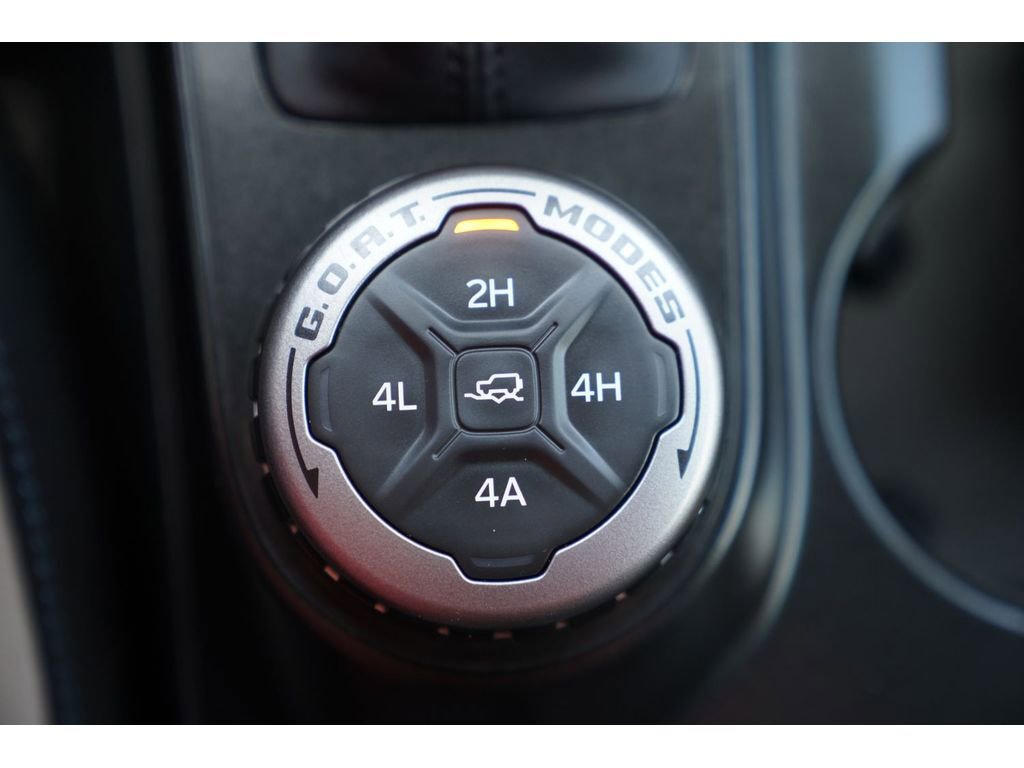 Used 2023 Ford Bronco Wildtrak AWD/4WD image 23
