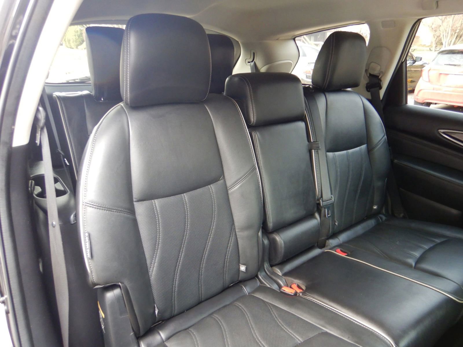 Used 2018 INFINITI QX60 FWD w/ Premium Package image 22