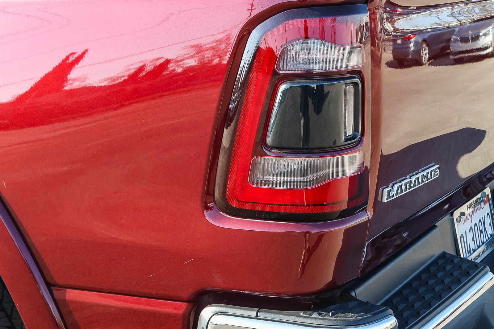 Used 2019 RAM 1500 Laramie image 11