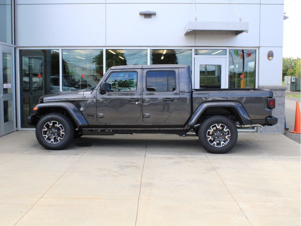 New 2026 Jeep Gladiator Mojave AWD/4WD image 5