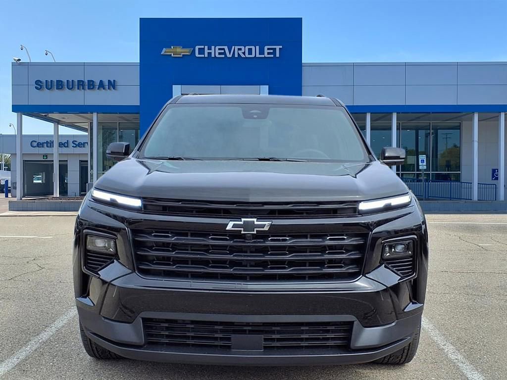 New 2026 Chevrolet Traverse LT w/ Midnight/Sport Edition image 2