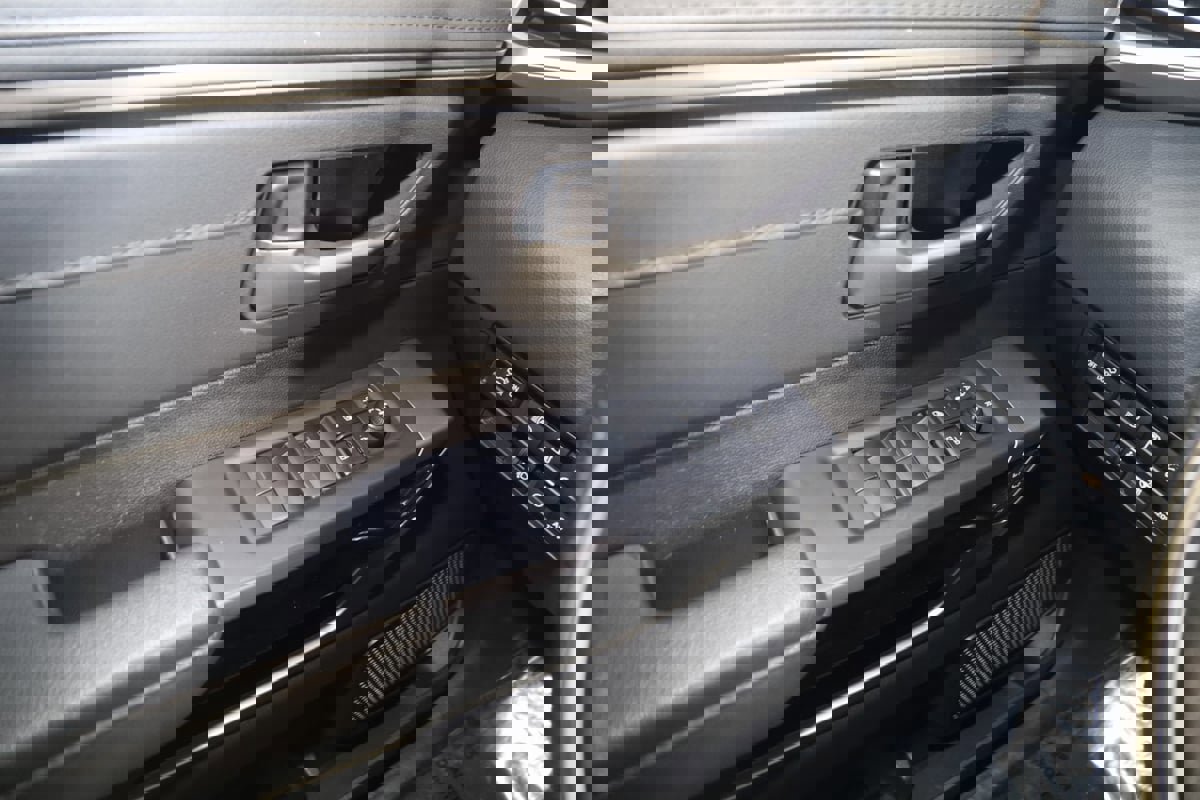 Used 2023 Toyota Tundra Limited image 30