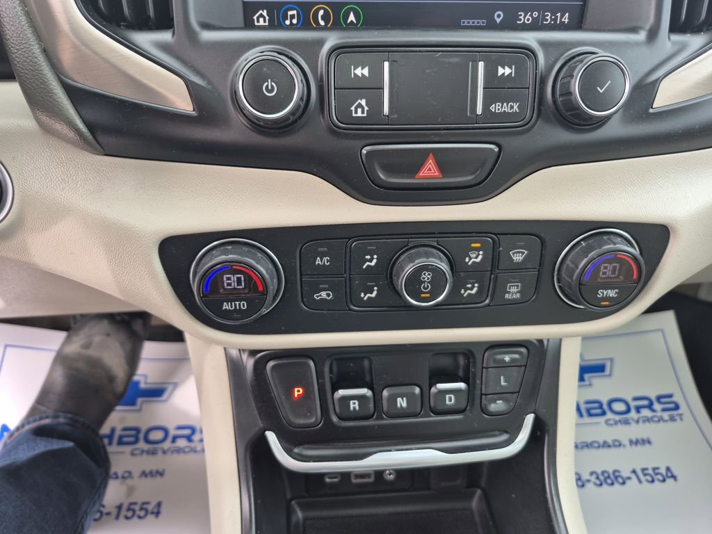 Used 2020 GMC Terrain Denali w/ Denali Premium Package image 18