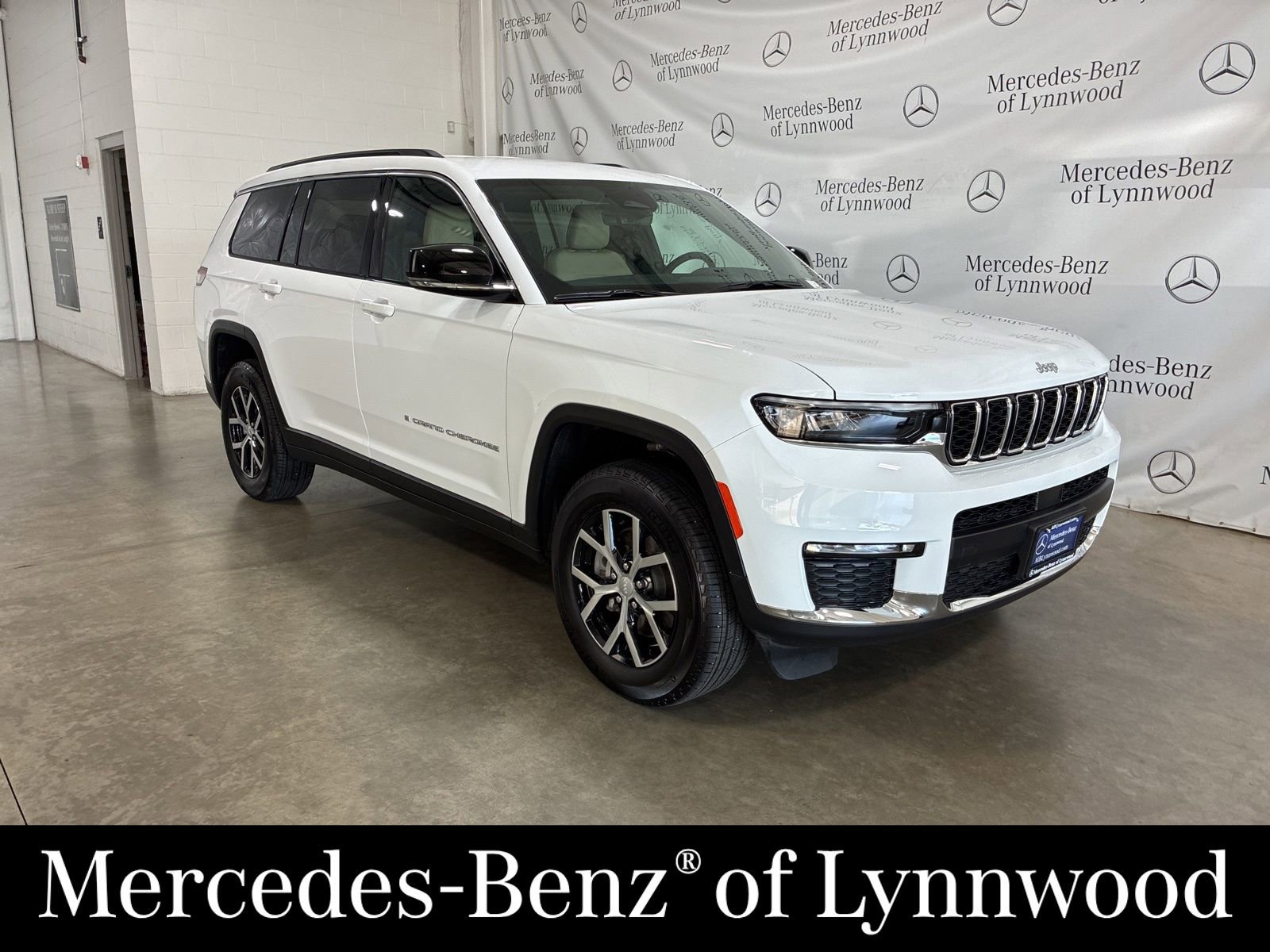 Used 2025 Jeep Grand Cherokee L Limited