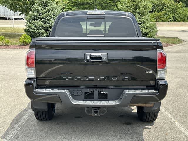 Used 2023 Toyota Tacoma TRD Off-Road w/ Technology Package AWD/4WD image 4