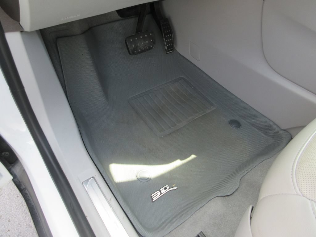 Certified 2019 GMC Acadia SLT FWD image 30
