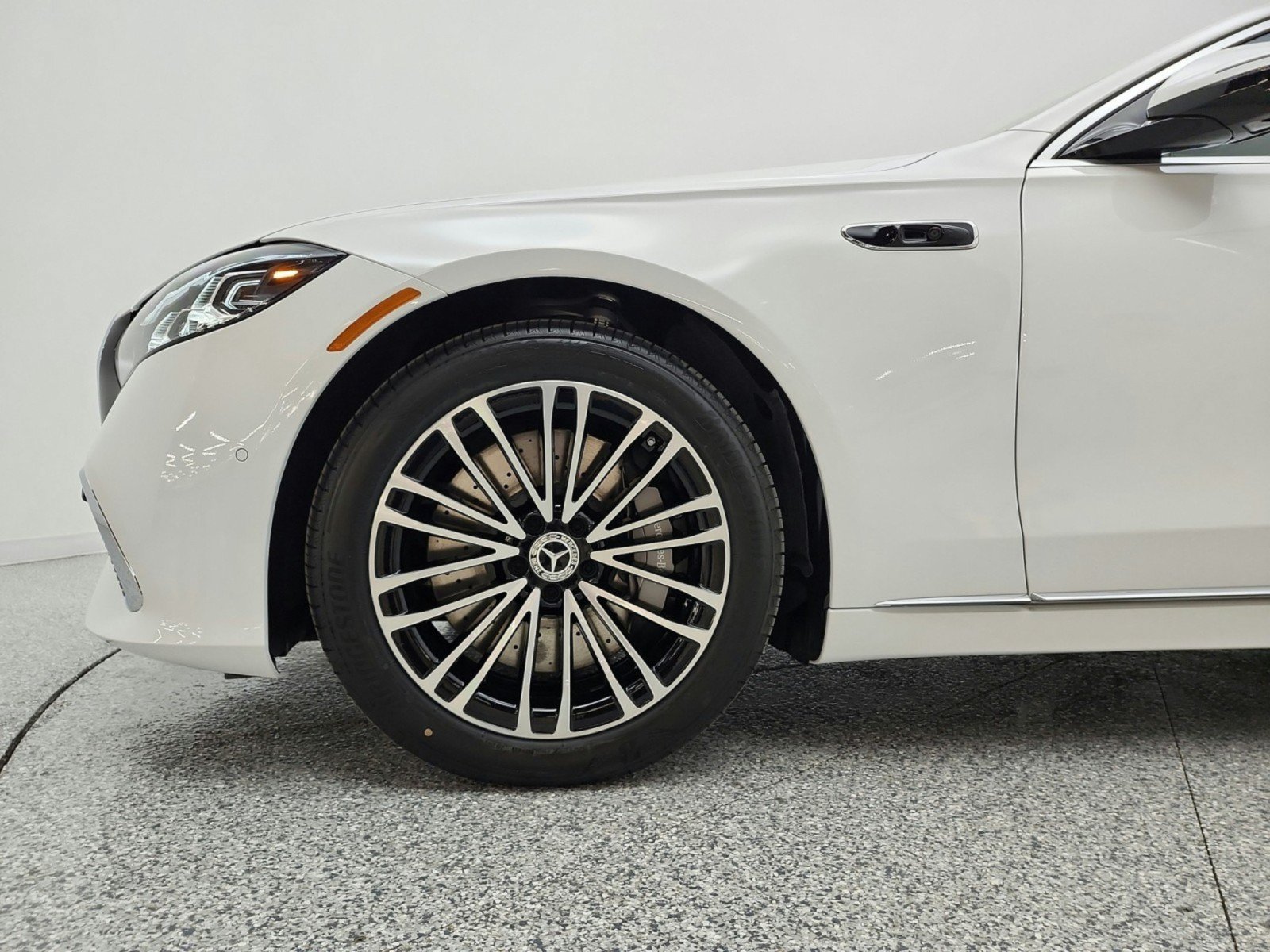 New 2027 Mercedes-Benz S 580 4MATIC Sedan image 15