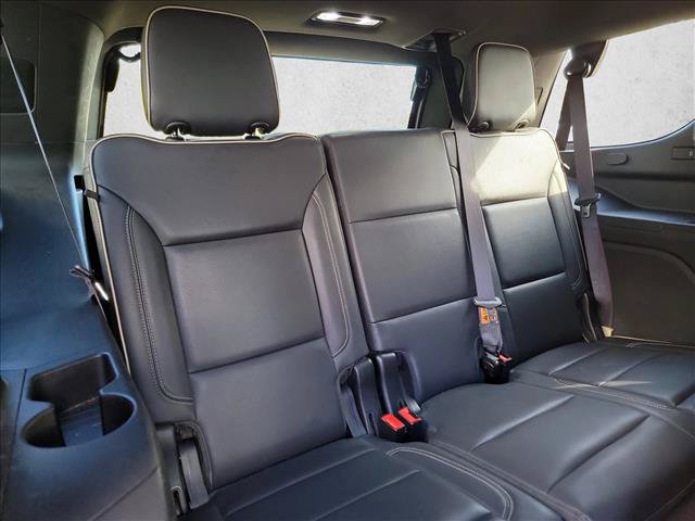 Used 2021 GMC Yukon SLT RWD image 16