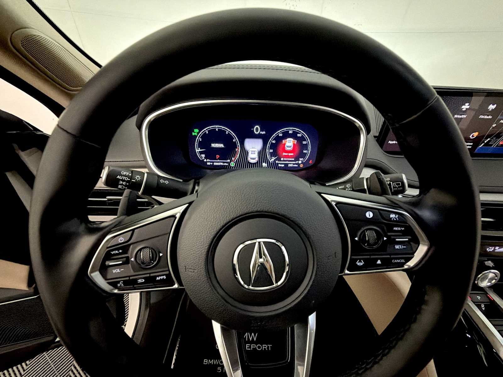 Used 2023 Acura MDX w/ Technology Package AWD/4WD image 13