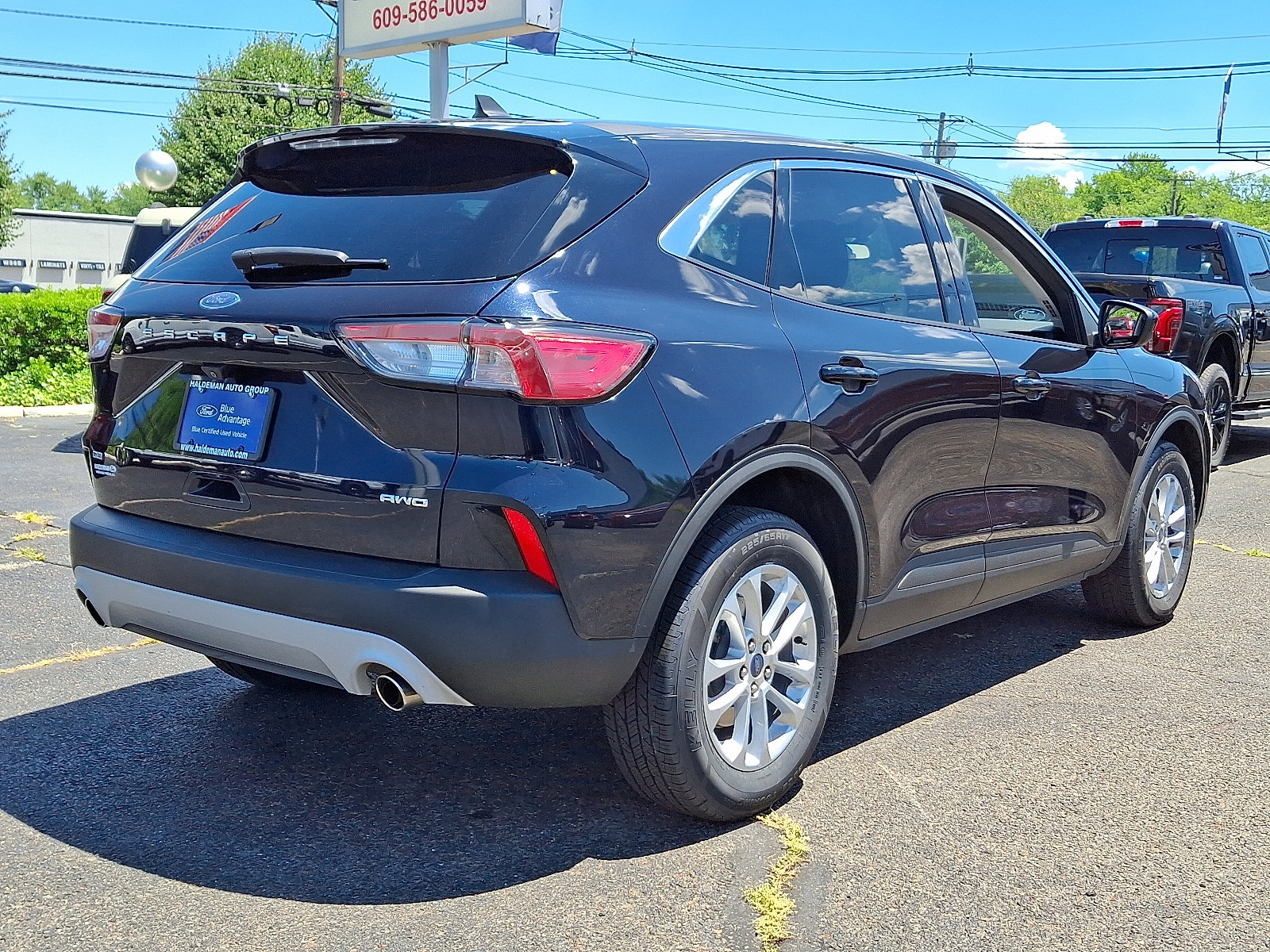 Certified 2021 Ford Escape SE w/ Convenience Package AWD/4WD image 6