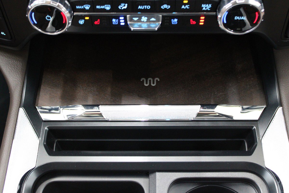 Used 2023 Ford F350 King Ranch w/ Chrome Package AWD/4WD image 33