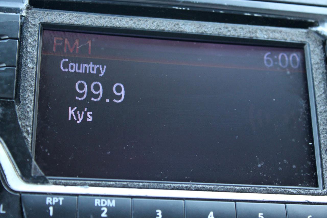 Used 2017 Nissan Frontier S image 26