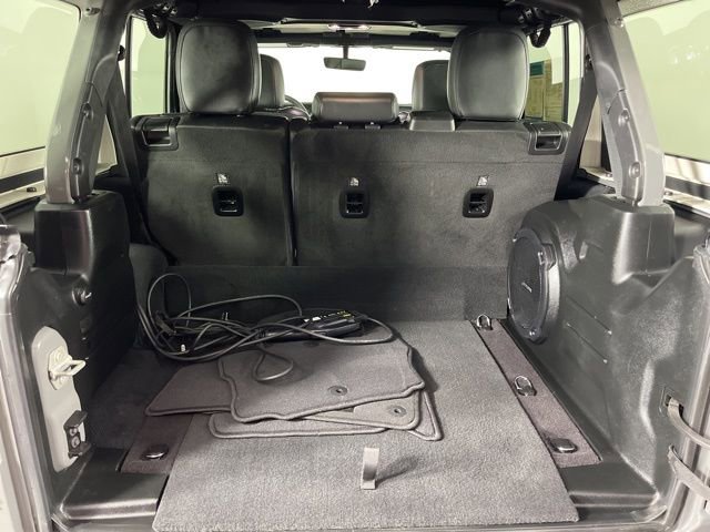 Used 2023 Jeep Wrangler Unlimited Sahara w/ Cold Weather Group image 46