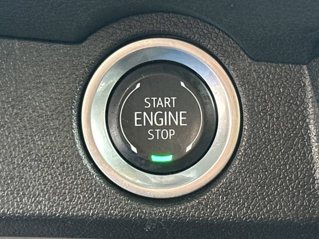 Used 2024 Chevrolet Traverse LT image 35