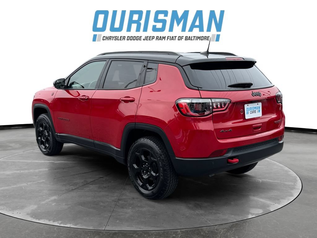 Used 2023 Jeep Compass Trailhawk w/ Sun and Sound Group AWD/4WD image 4