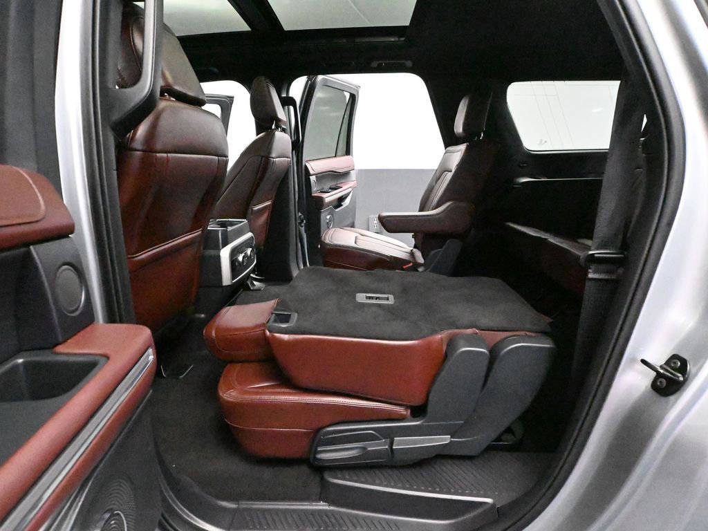 Used 2024 Ford Expedition Max Limited image 44