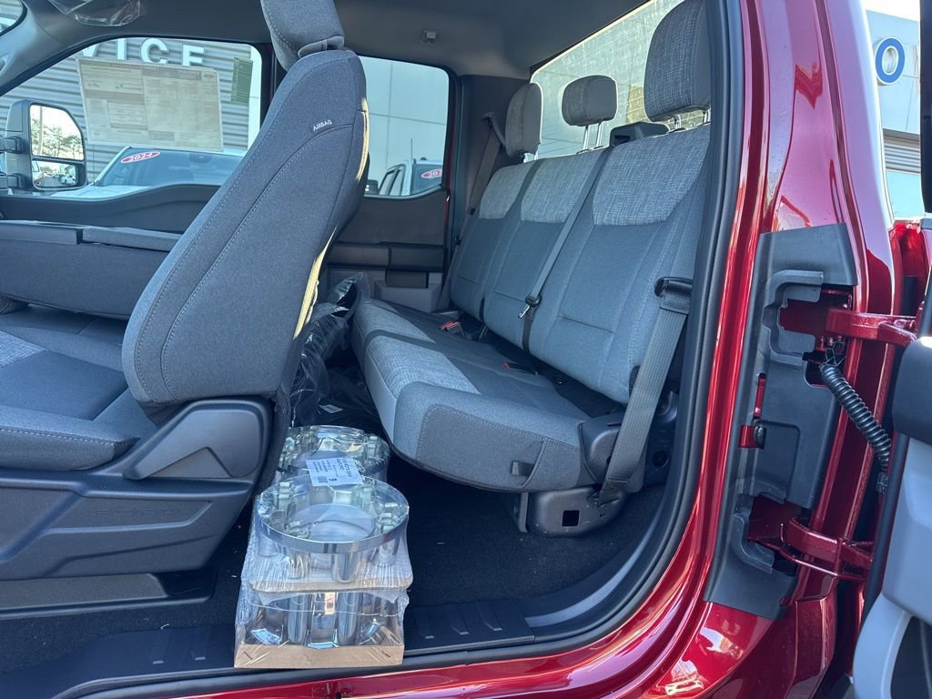 New 2026 Ford F250 XLT w/ FX4 Off-Road Package image 22