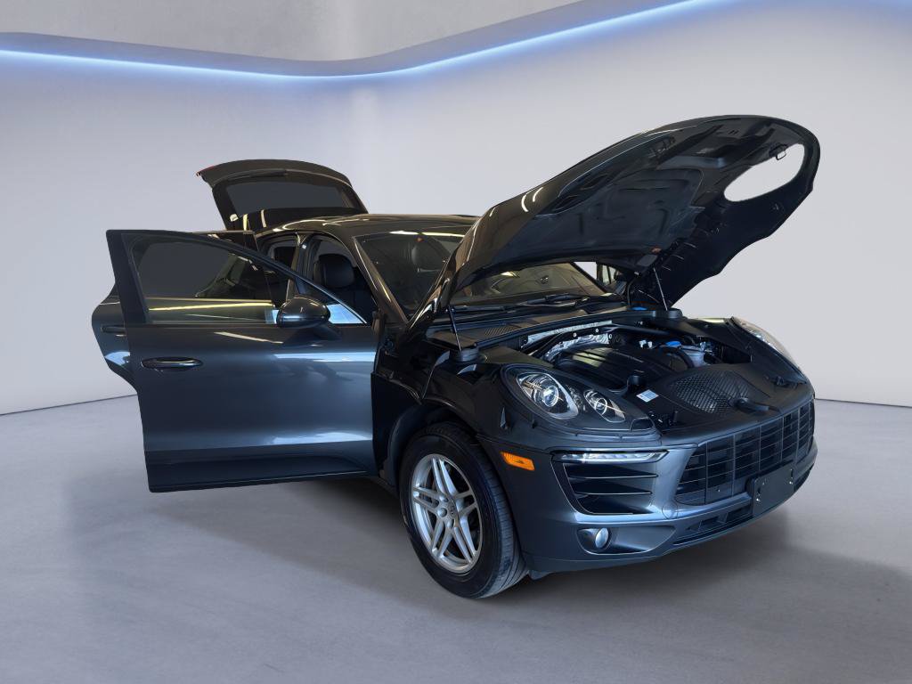Used 2017 Porsche Macan AWD/4WD image 9